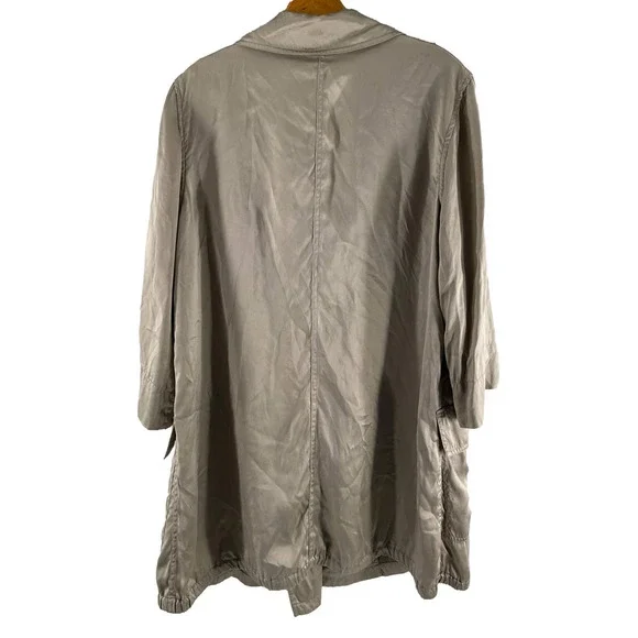 Chico’s Beige Silk Double Breasted Jacket Chico's Size 2 US Size Large EUC - Picture 5 of 5